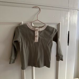 QUINCY MAE top baby size 6-12m